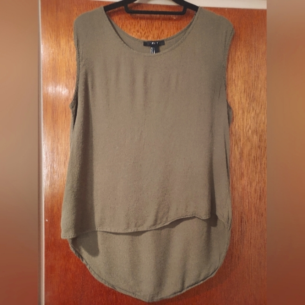 Olive Green Light-weight Tank Top (M)